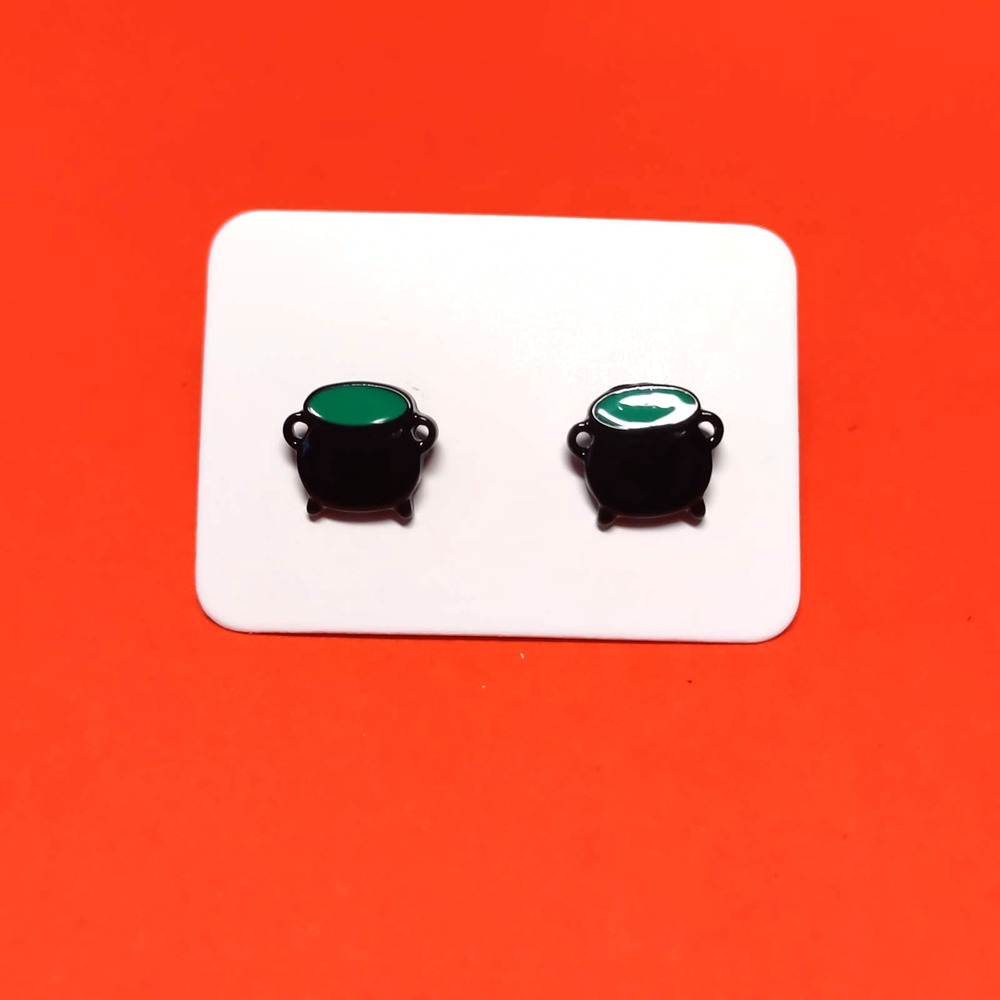 #41 PICK TWO PAIRS HALLOWEEN EARRING NEW BLACK WITCHES CAULDRON - Picture 3 of 8